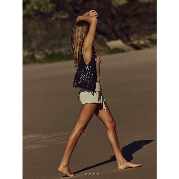 NWT FREE PEOPLE Daily Shoulder Bag Ash Black NEW Handbag Purse $58 Retail - Picture 2 of 6